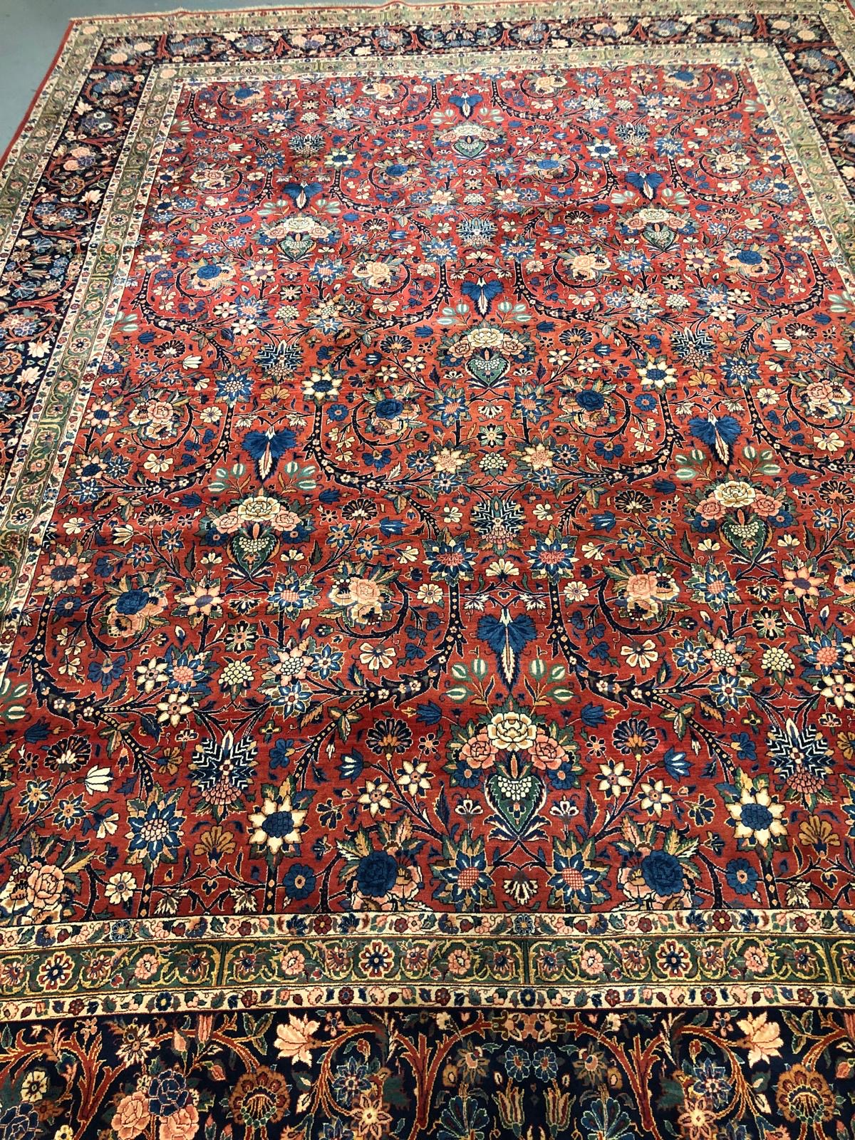 Antique Kashan Rug in All-Over Style