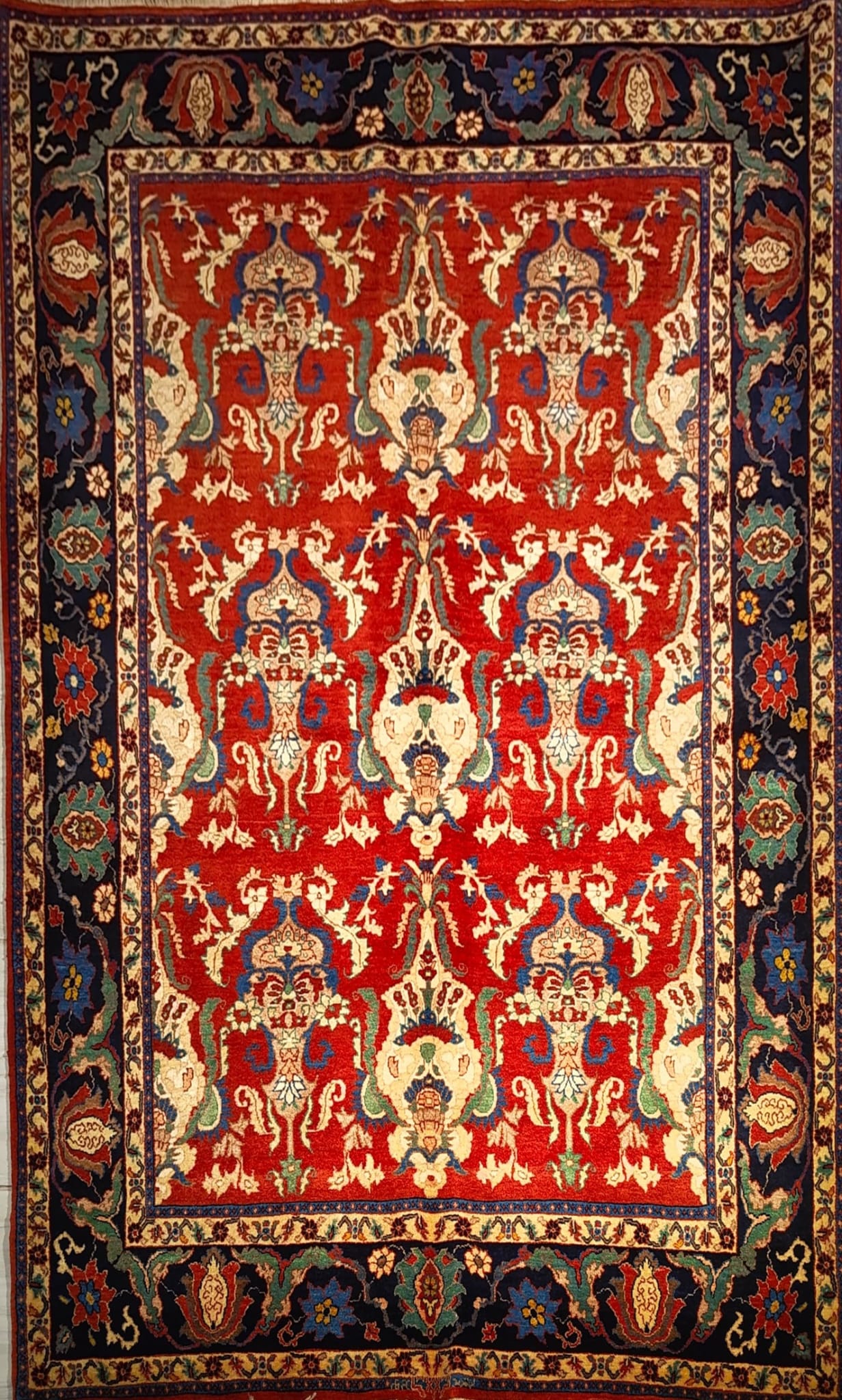 Vintage Senneh Rug – Traditional Aesthetic