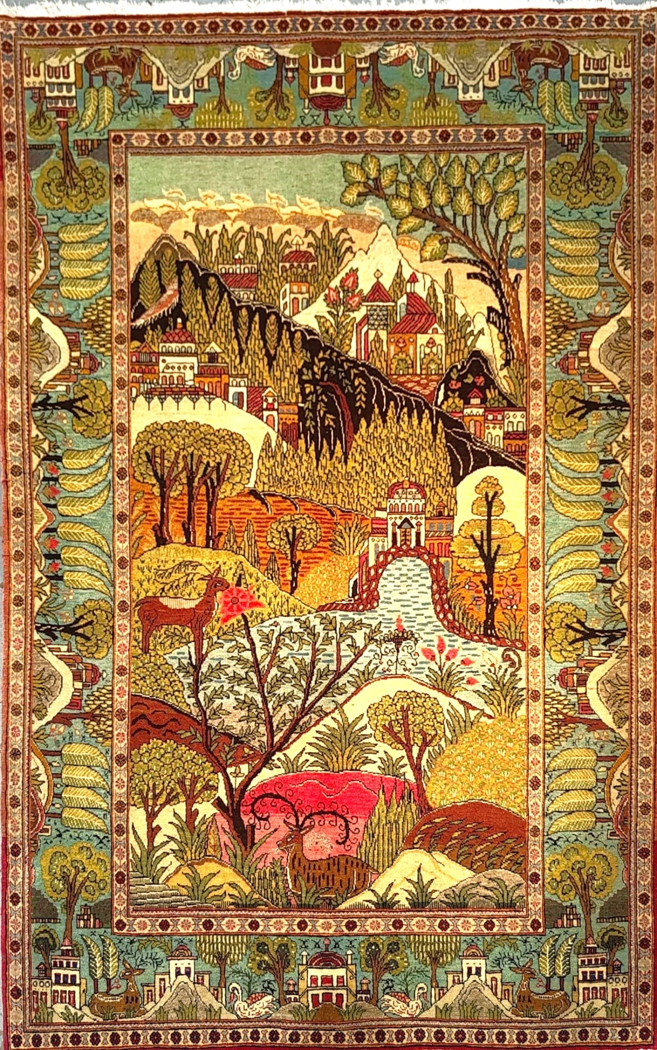 Antique Kashan Rug in All-Over Style