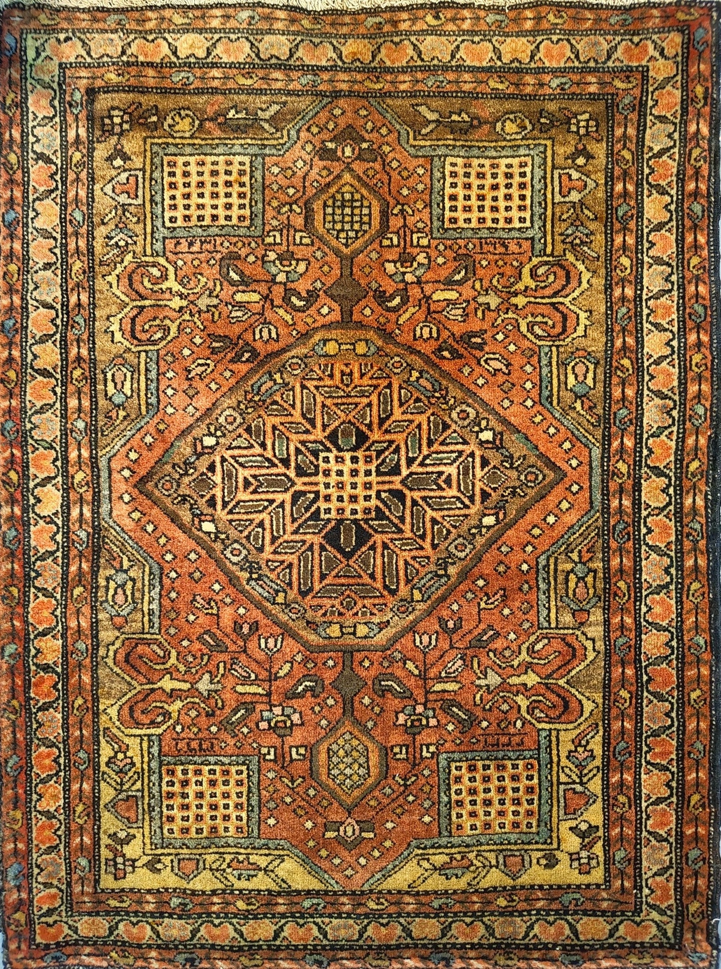 Authentic Persian Rug – Medallion Motif