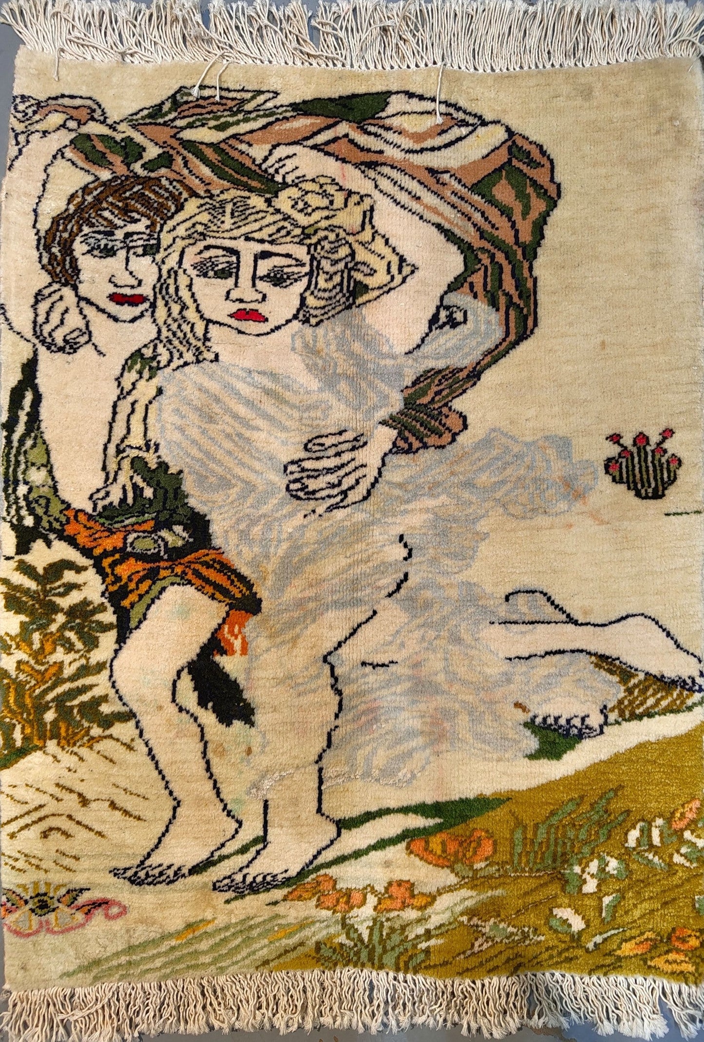 Charming Semi-Antique Rug – Persian Craftsmanship