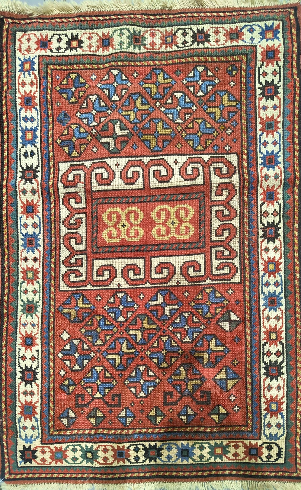 Vintage Kazak Rug – Antique Aesthetic