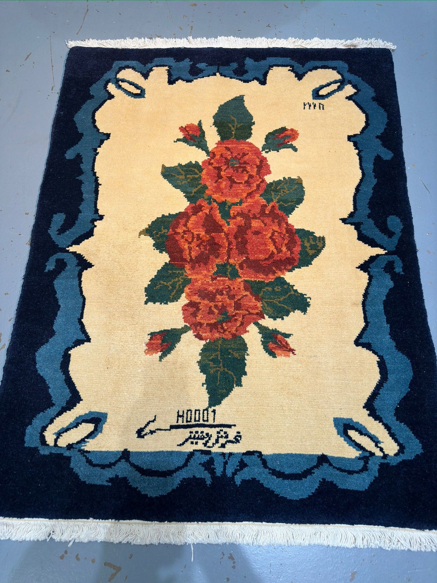 Beautiful Semi-Antique Traditional Rug from Persian