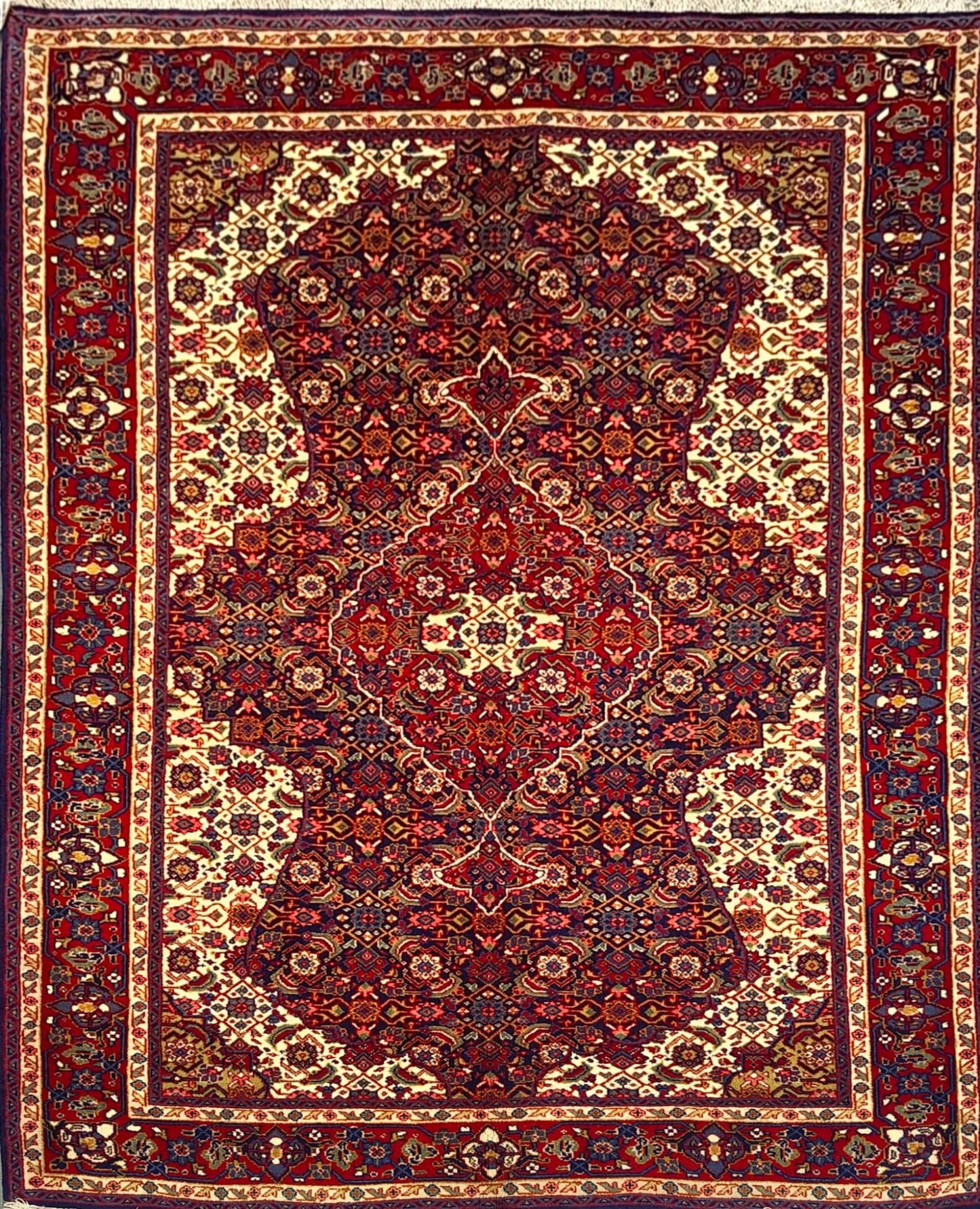 Antique Sarough Rug in Medallion Style