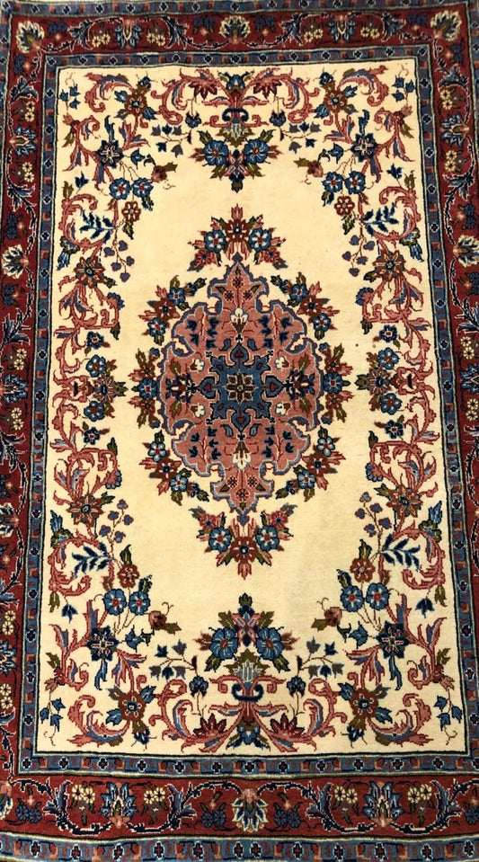 Beautiful Semi-Antique Semi-Antique Rug from Persian