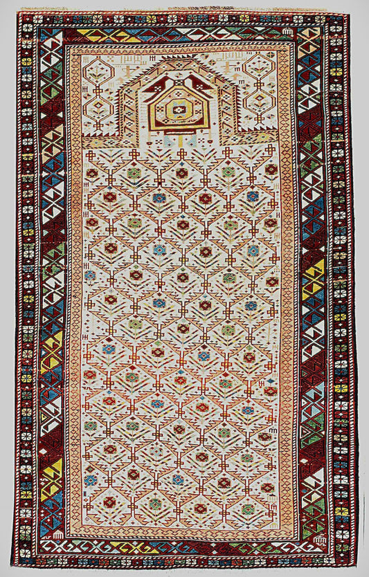 Elegant Medallion Rug – Handmade in Shirvan