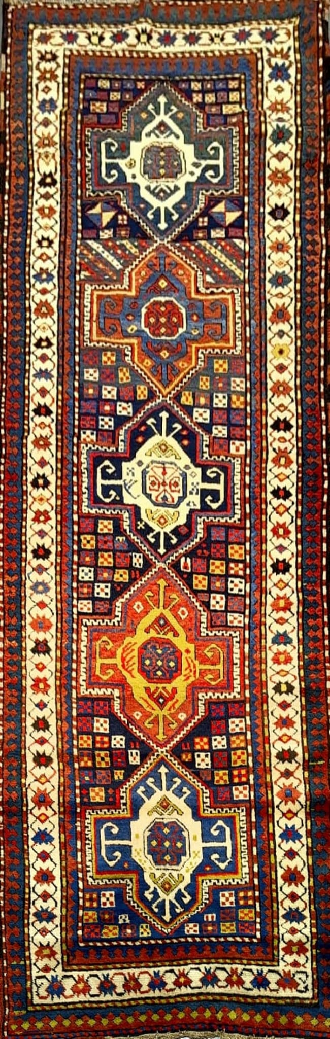 Charming Antique Rug – Caucasian Craftsmanship