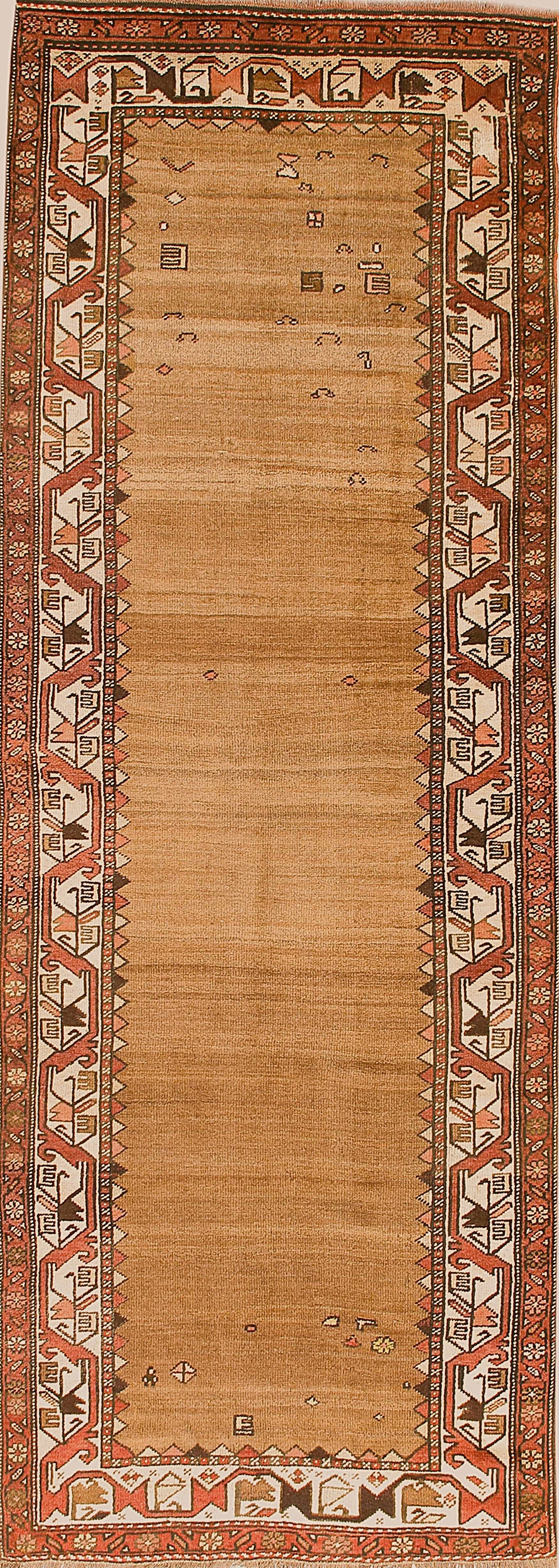 Charming Antique Rug – Caucasian Craftsmanship