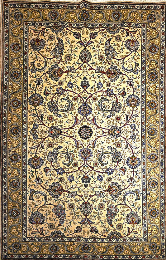 Charming Semi-Antique Rug – Persian Craftsmanship