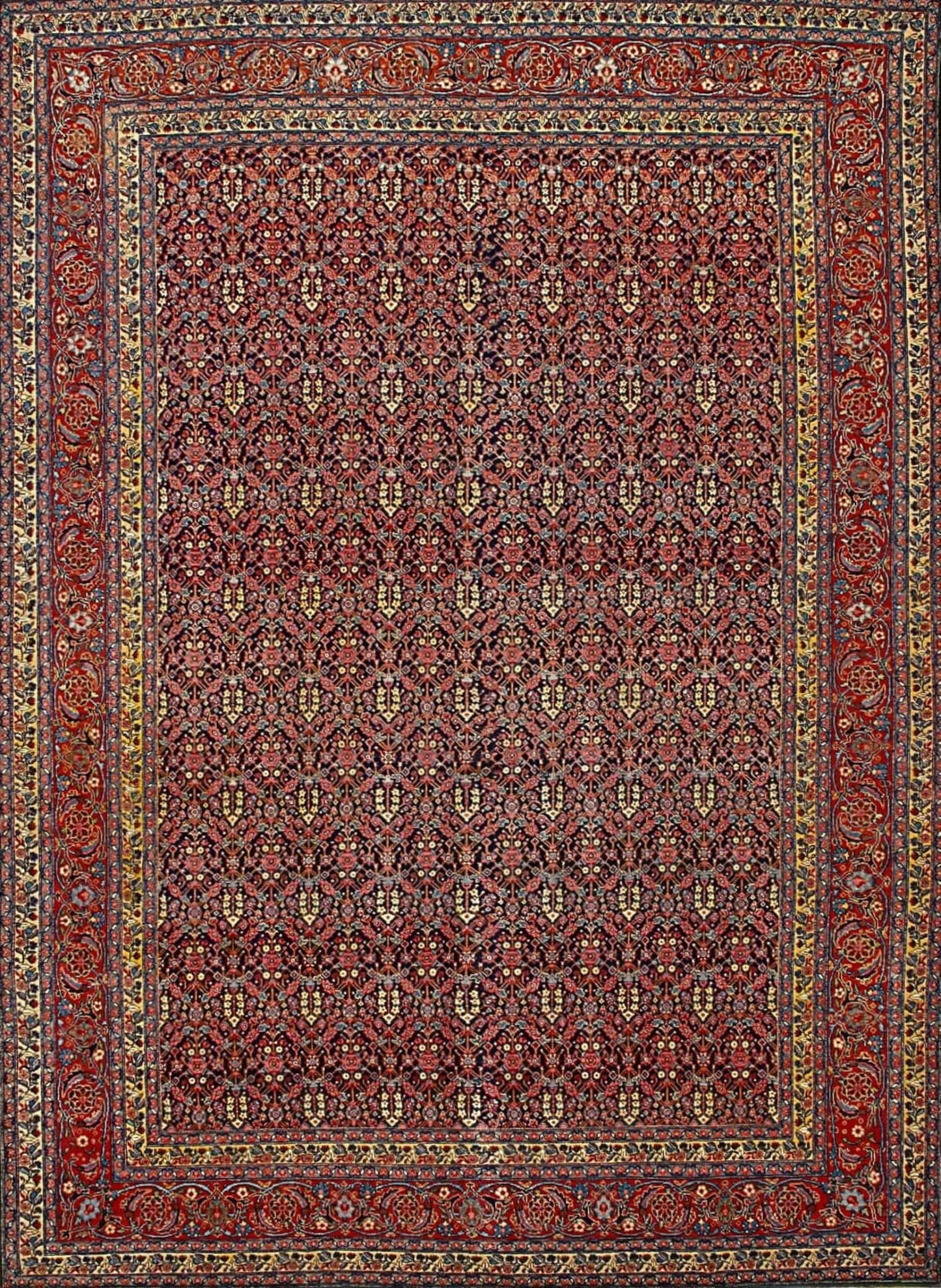 Elegant All-Over Rug – Handmade in Ferahan