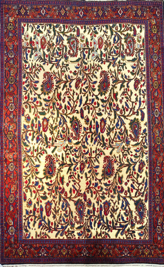 Classic All-Over Rug from Ferahan