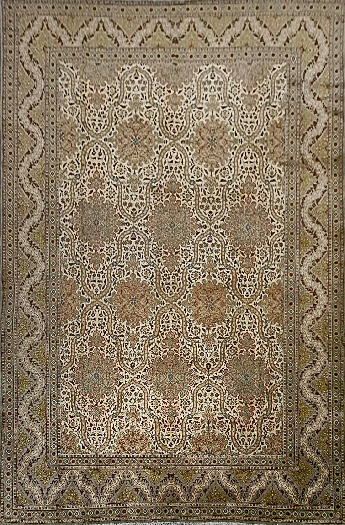 Handwoven Kashan Rug with All-Over Pattern