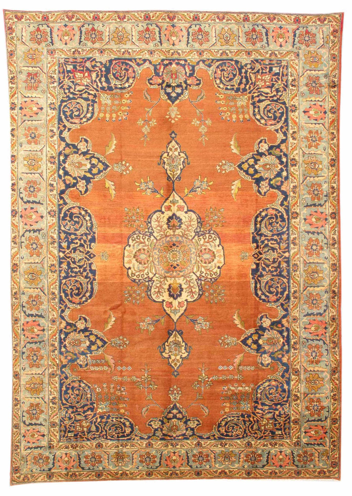 Charming Antique Rug – Persian Craftsmanship