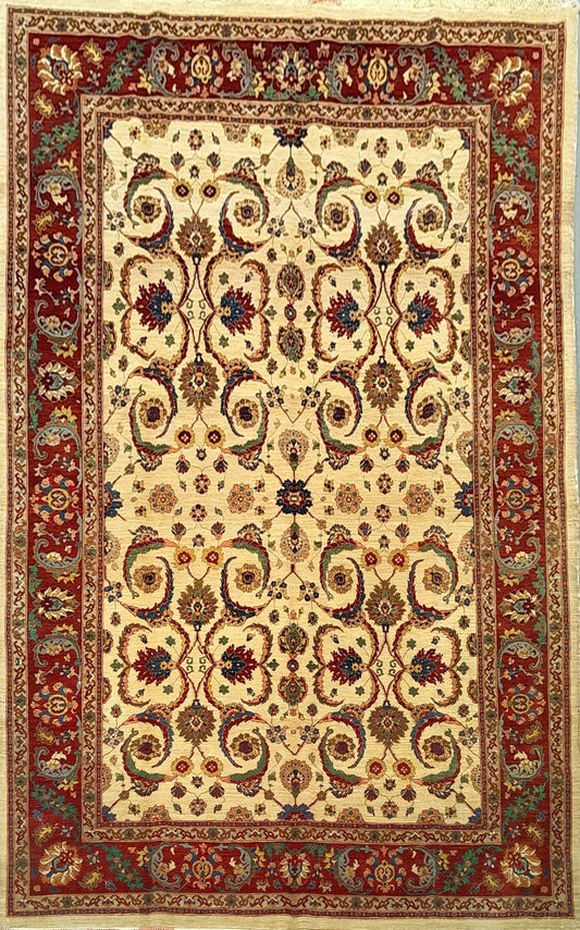 Vintage Senneh Rug – Traditional Aesthetic