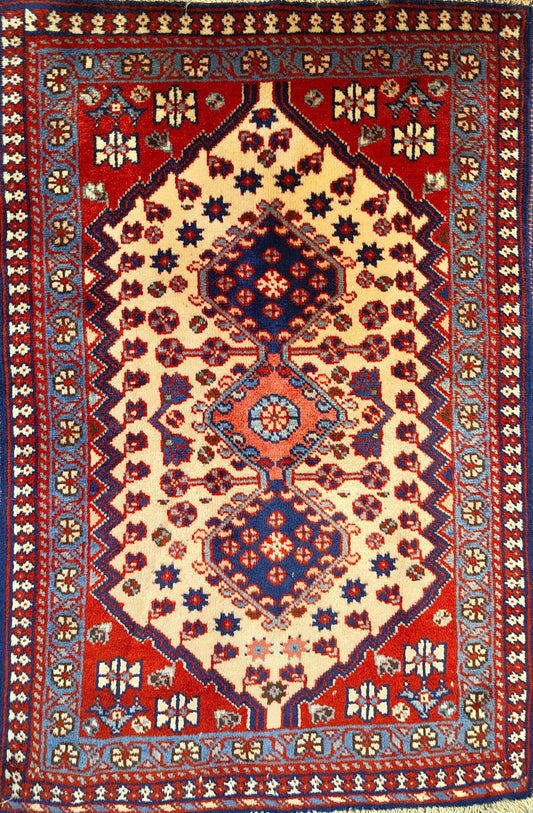 Vintage Yalameh Rug – Semi-Antique Aesthetic