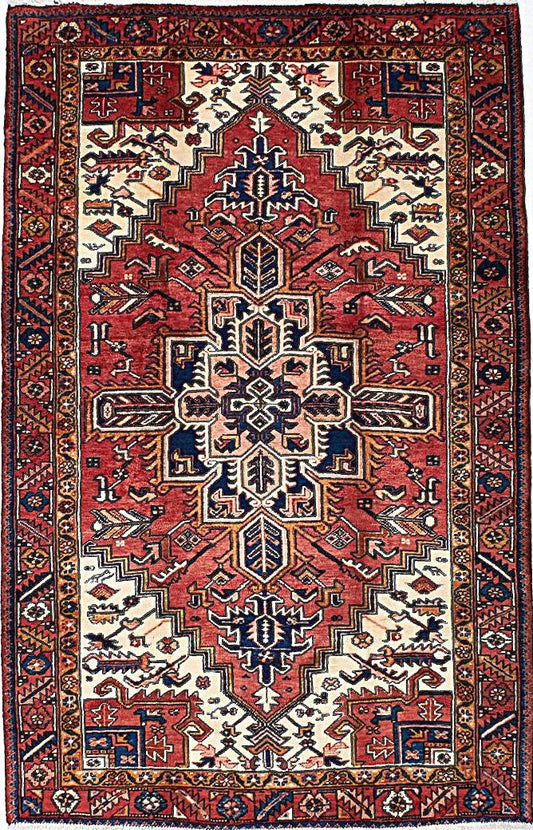 Handwoven Heriz Rug with Medallion Pattern