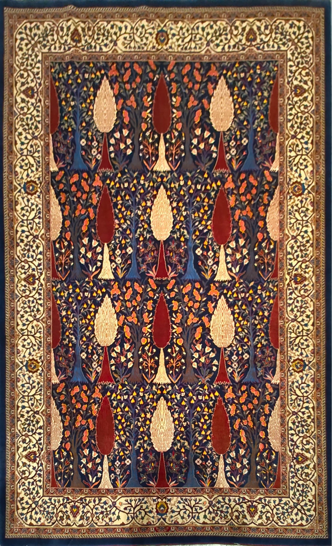 Vintage Mashad Rug – Traditional Aesthetic