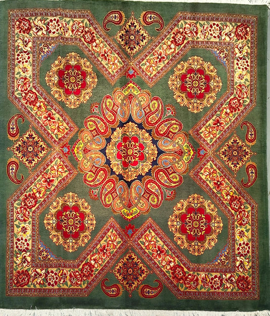 Vintage Mashad Rug – Traditional Aesthetic