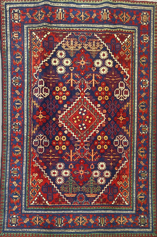 Persian Joshaghan Rug – Medallion Design