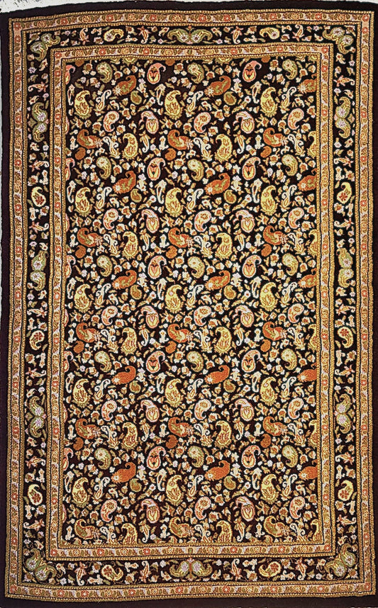 Elegant All-Over Rug – Handmade in Qum