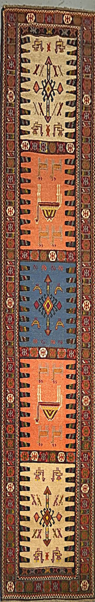 Beautiful Semi-Antique Semi-Antique Rug from Persian