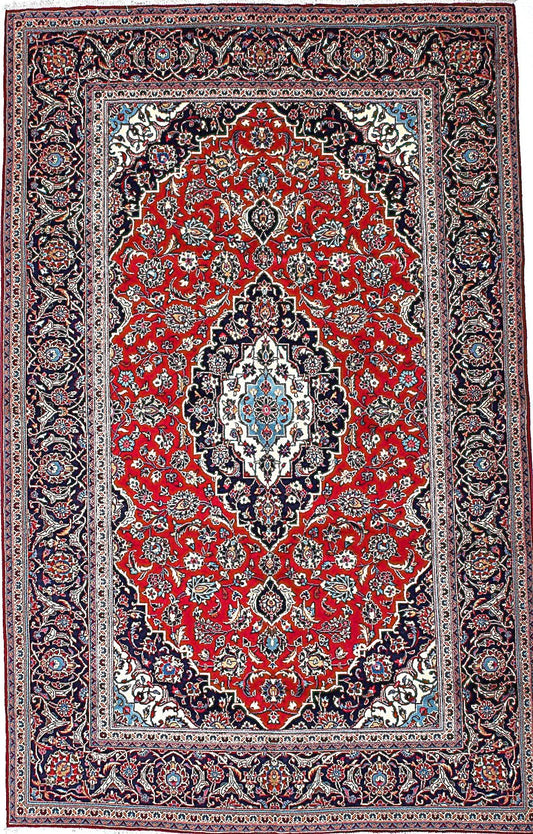Elegant Medallion Rug – Handmade in Kashan