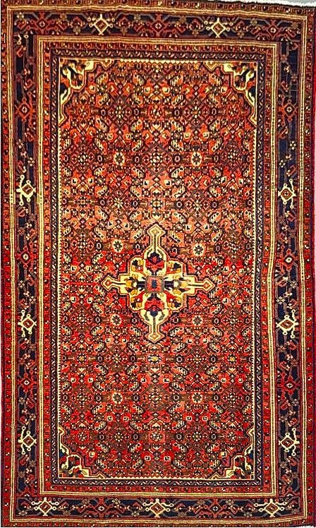 Handwoven Hamadan Rug with Medallion Pattern