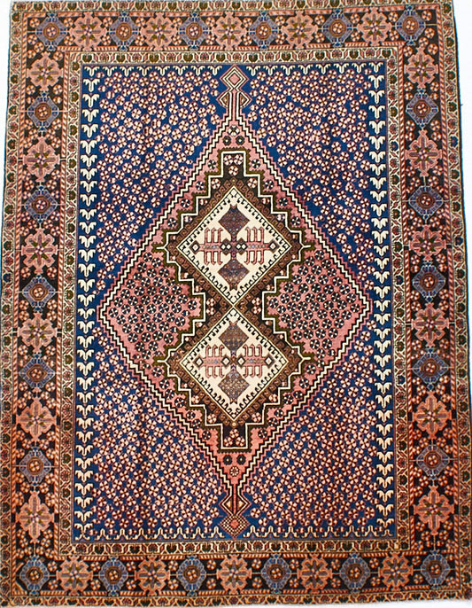 Vintage Kerman Rug – Semi-Antique Aesthetic