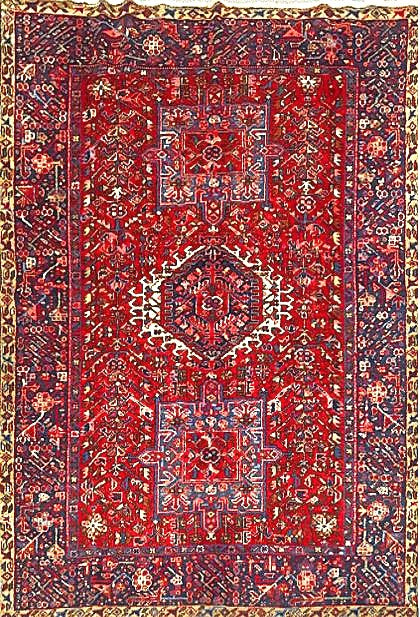 Elegant Medallion Rug – Handmade in Heriz