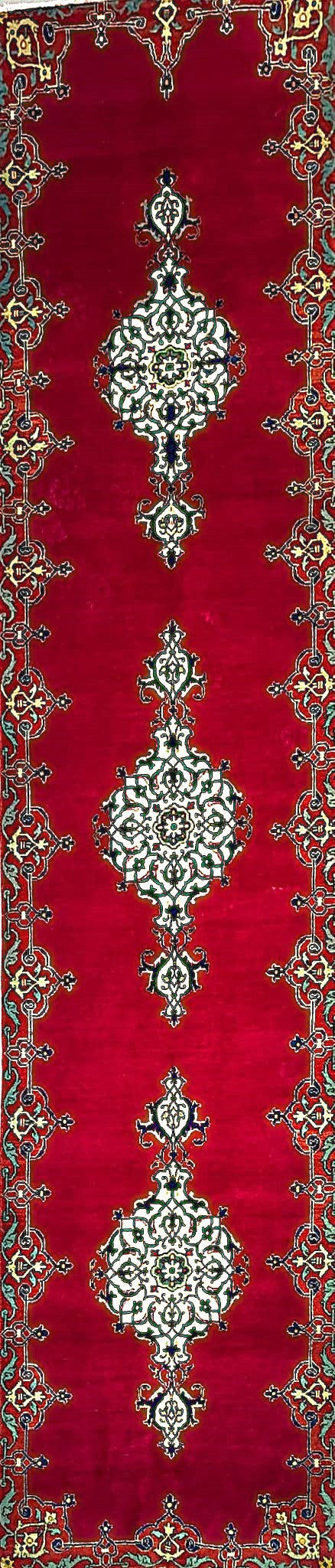 Elegant All-Over Rug – Handmade in Kashan