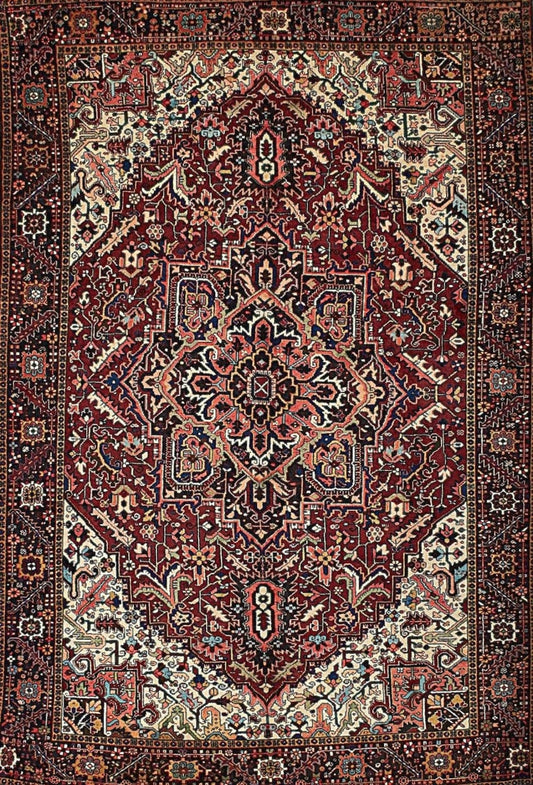 Vintage Heriz Rug – Semi-Antique Aesthetic
