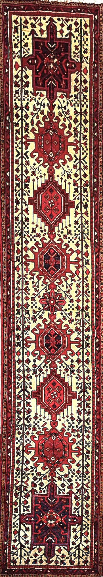 Persian Rug – Semi-Antique Design – 9'11" x 2'5"
